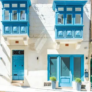 Backstage Boutique Music Themed Townhouse Σλιέμα